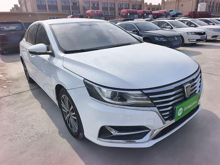 Фото 4 - Roewe i6