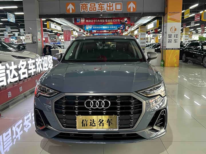 Фото 2 - Audi Q3