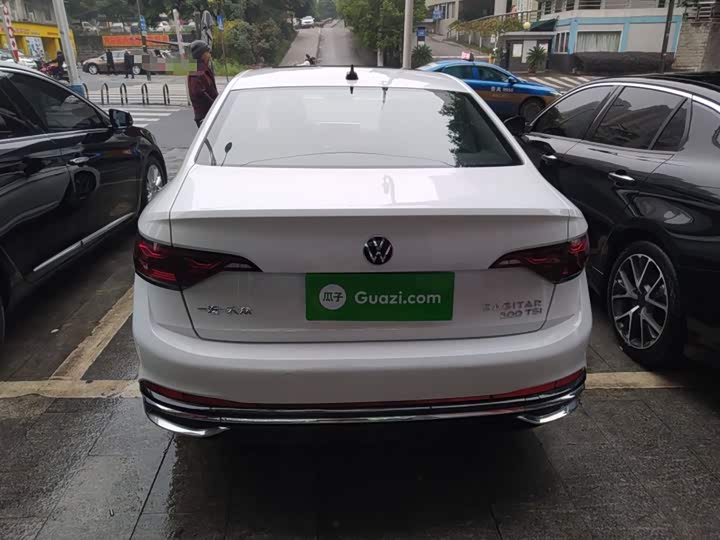 Фото 6 - Volkswagen Sagitar L