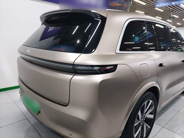 Фото 6 - LiXiang L8