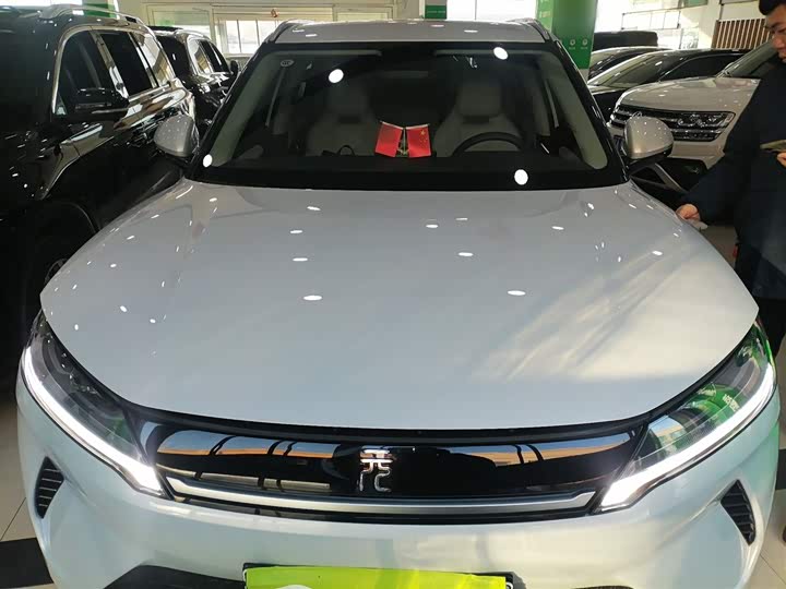 Фото 3 - BYD Yuan Up