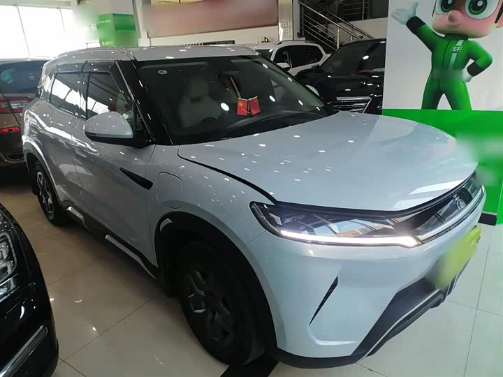 Фото 4 - BYD Yuan Up