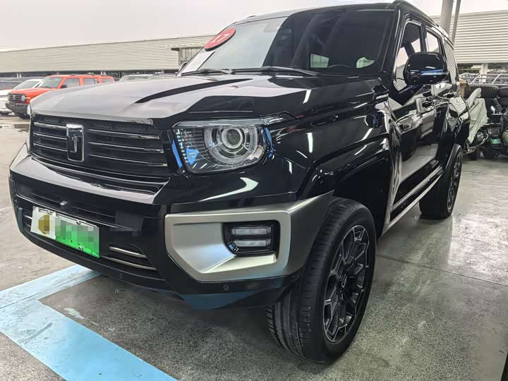 Фото 1 - Tank 700 Hybrid