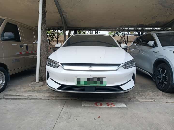 Фото 2 - BYD Qin Plus