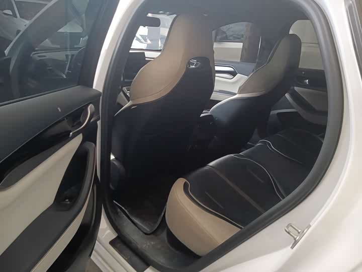 Фото 8 - BYD Qin Plus