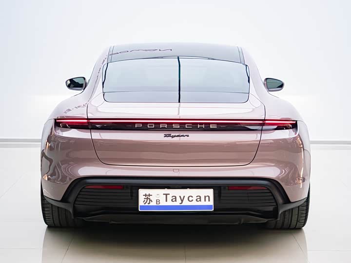 Фото 5 - Porsche Taycan