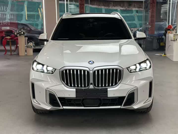 Фото 3 - BMW X5