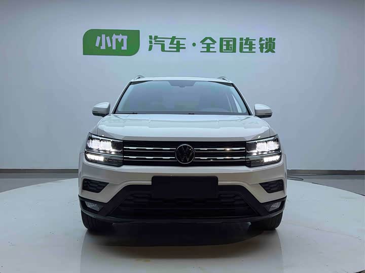 Фото 2 - Volkswagen Tharu