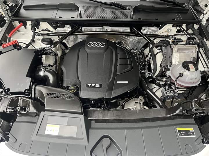 Фото 8 - Audi Q5L Sportback