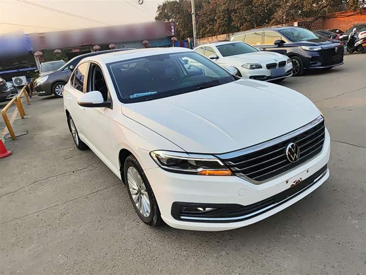 Фото 4 - Volkswagen Lavida