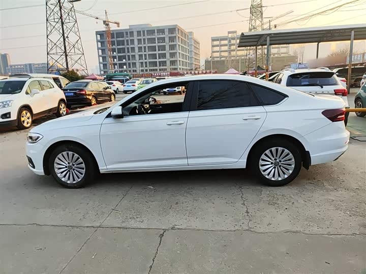 Фото 5 - Volkswagen Lavida