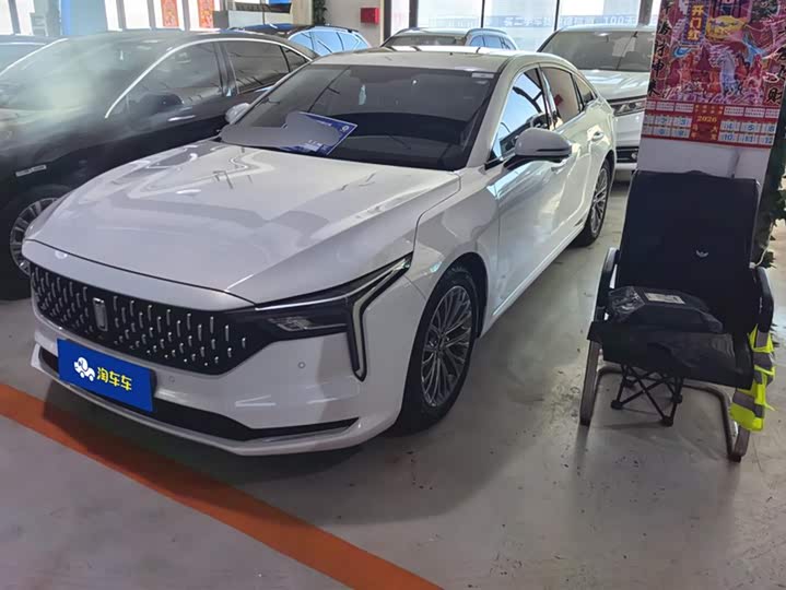 Фото 1 - Bestune B70