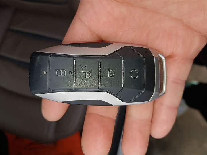 Фото 9 - BYD Han