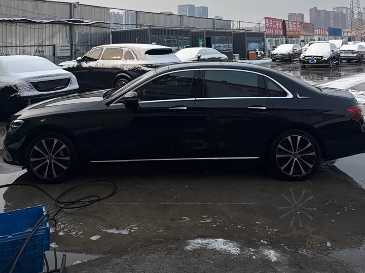 Фото 3 - Mercedes-Benz E-Class Hybrid