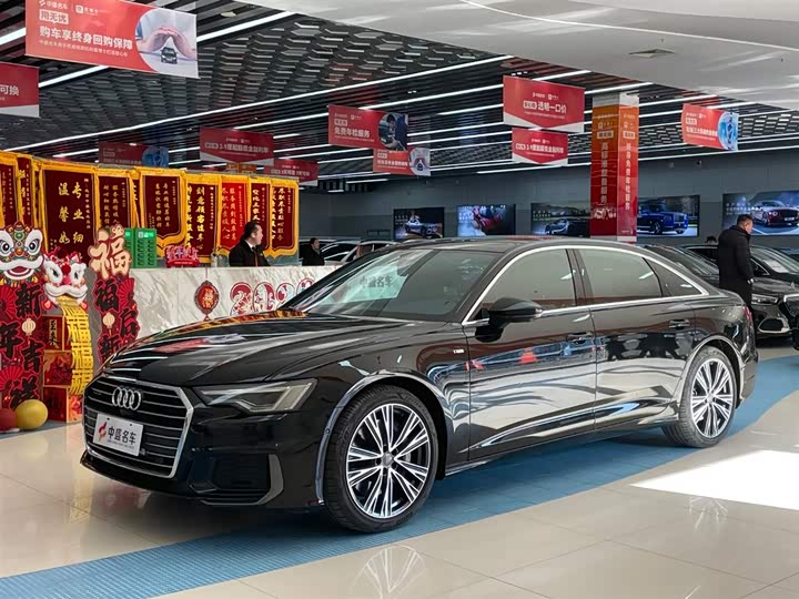 Фото 1 - Audi A6L