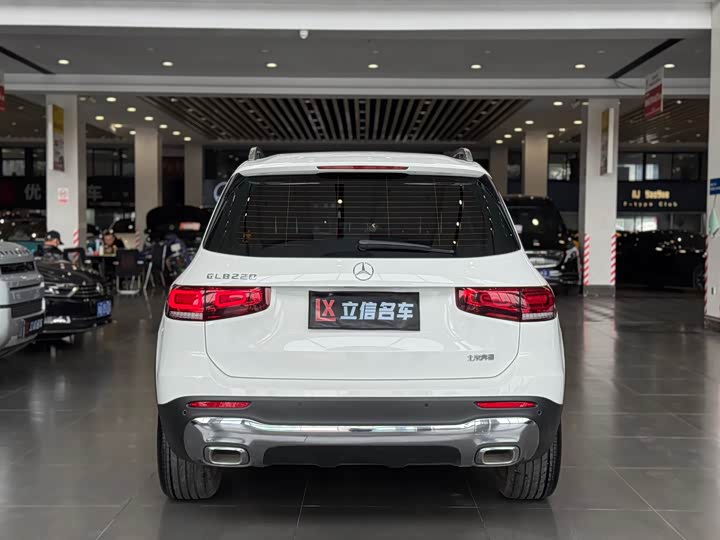 Фото 5 - Mercedes-Benz GLB-Class