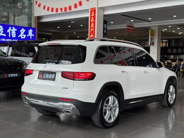 Фото 6 - Mercedes-Benz GLB-Class