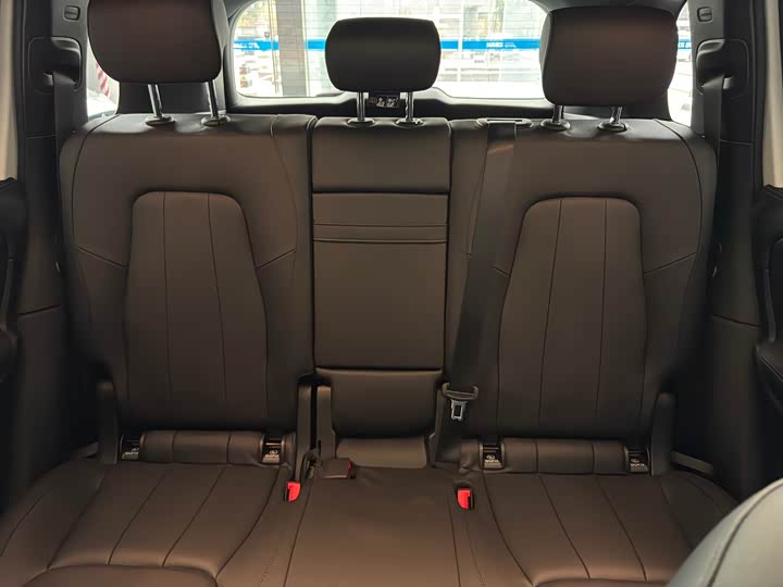 Фото 9 - Mercedes-Benz GLB-Class