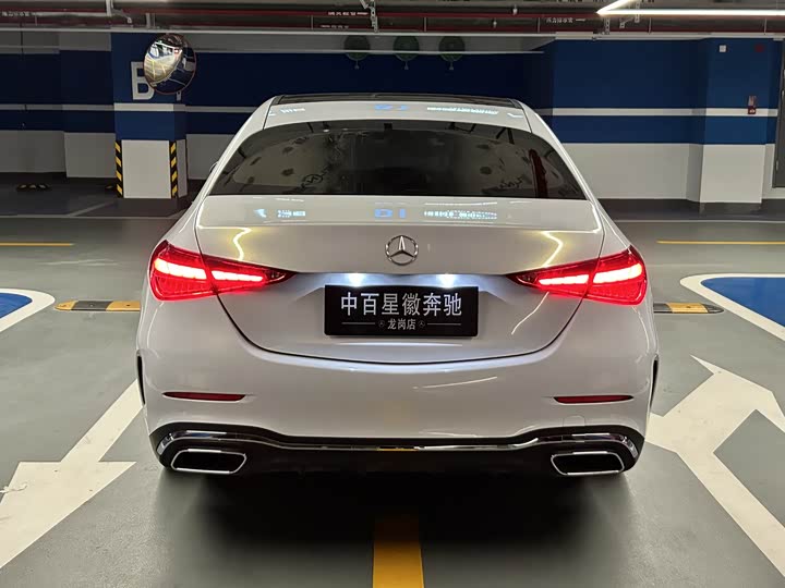 Фото 7 - Mercedes-Benz C-Class