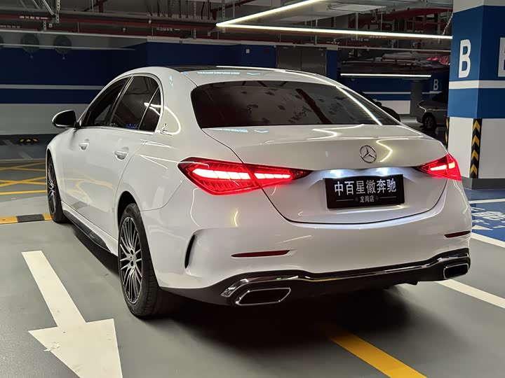 Фото 8 - Mercedes-Benz C-Class