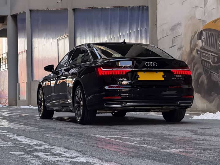 Фото 3 - Audi A6L