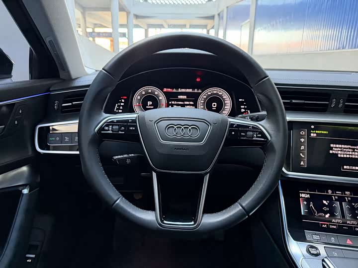 Фото 9 - Audi A6L
