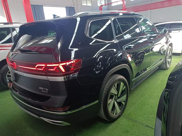 Фото 7 - Volkswagen Teramont Pro