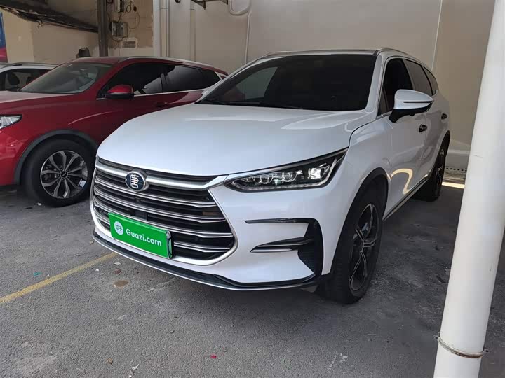 Фото 2 - BYD Tang Hybrid/EV