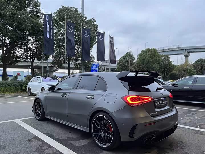 Фото 9 - Mercedes-Benz A-Class AMG