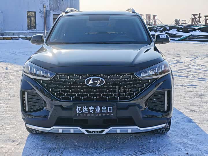 Фото 2 - Hyundai ix35 (Mufasa)