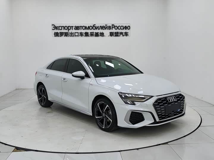 Фото 1 - Audi A3