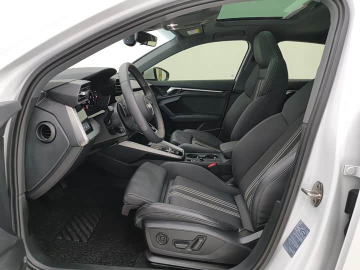 Фото 7 - Audi A3