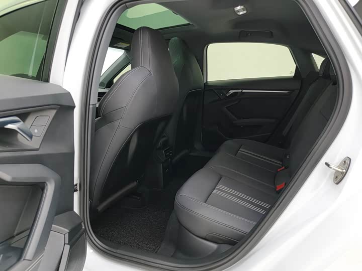 Фото 8 - Audi A3