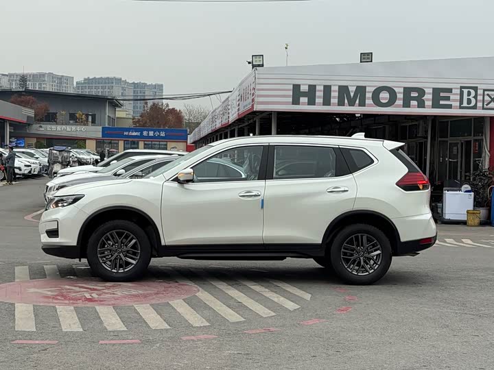 Фото 3 - Nissan X-Trail