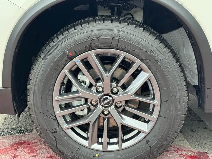 Фото 9 - Nissan X-Trail