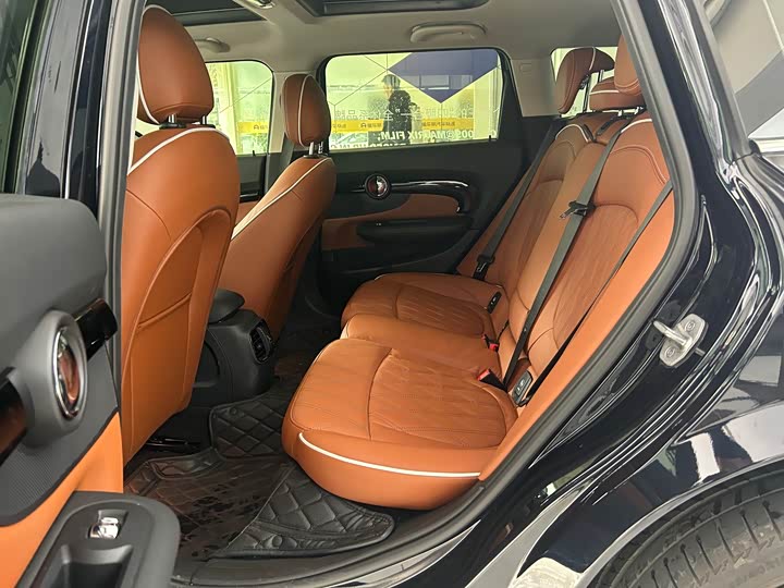 Фото 7 - Mini Clubman