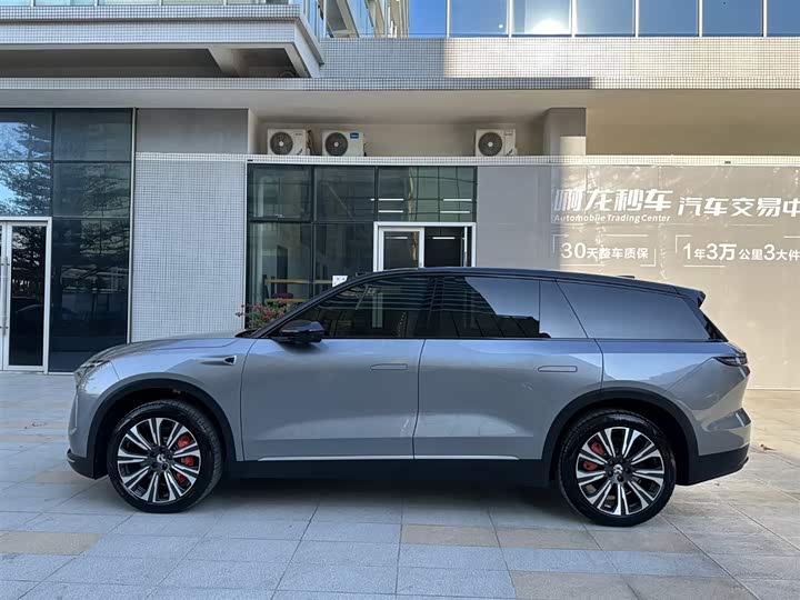 Фото 4 - Nio ES8