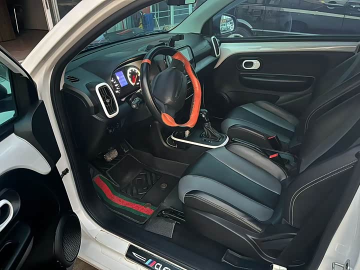 Фото 3 - Roewe Clever