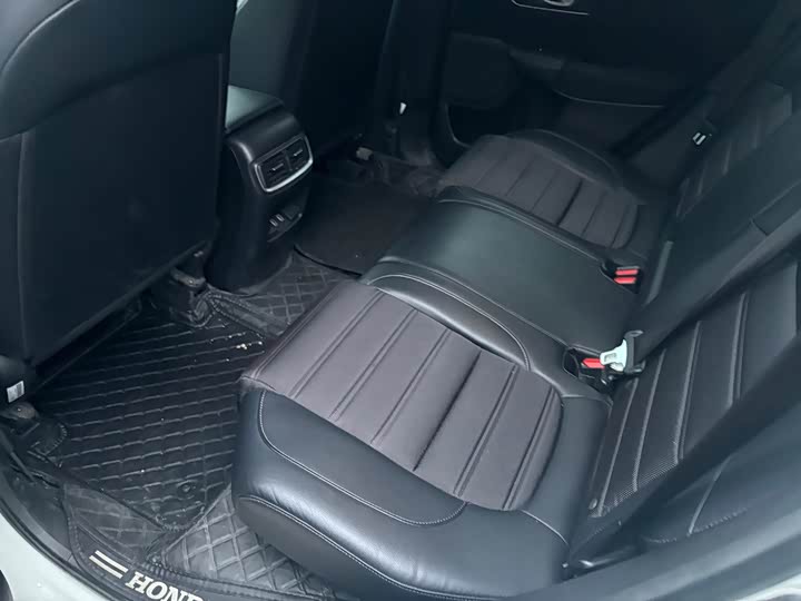 Фото 6 - Honda CR-V