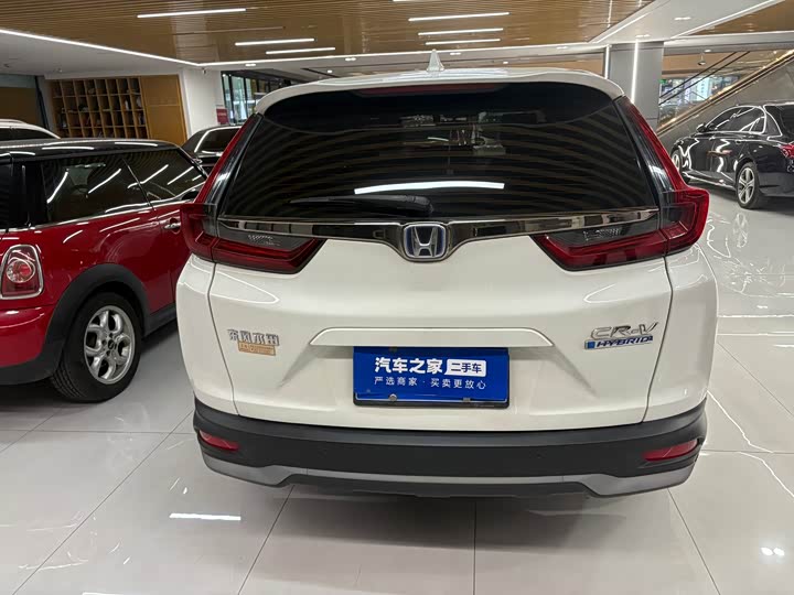 Фото 8 - Honda CR-V