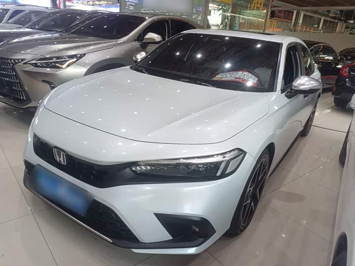 Фото 2 - Honda Civic