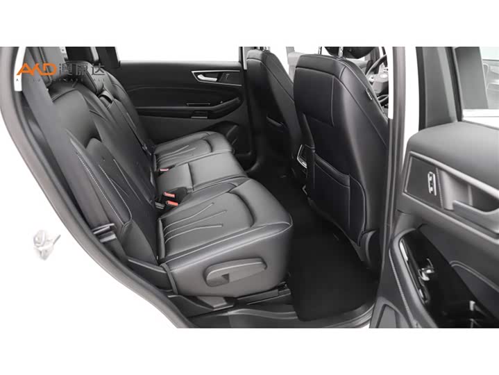 Фото 8 - Ford Edge