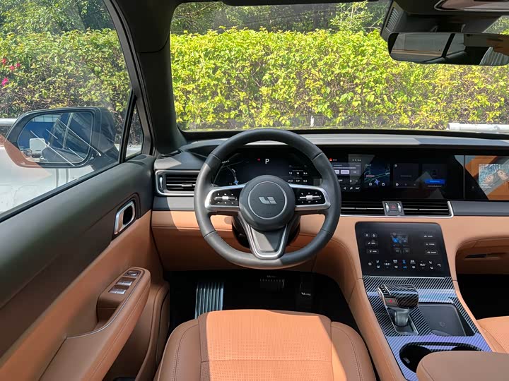 Фото 4 - LiXiang One