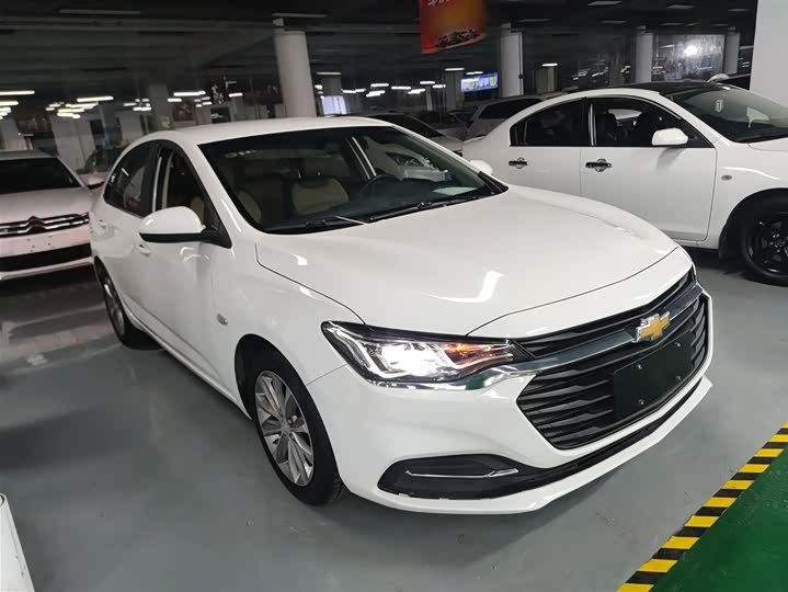 Фото 4 - Chevrolet Monza