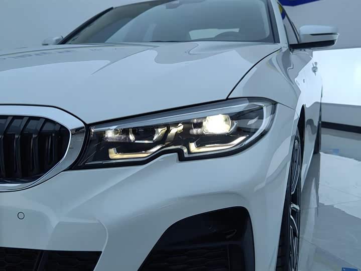 Фото 5 - BMW 3 Series