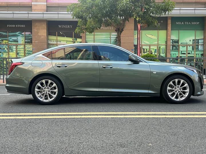 Фото 7 - Cadillac CT5