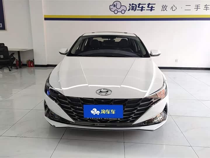 Фото 2 - Hyundai Elantra N line