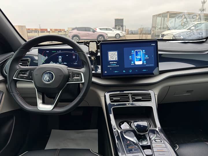 Фото 6 - BYD Qin Plus