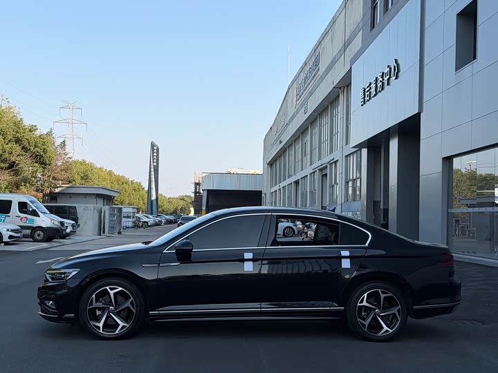 Фото 4 - Volkswagen Magotan