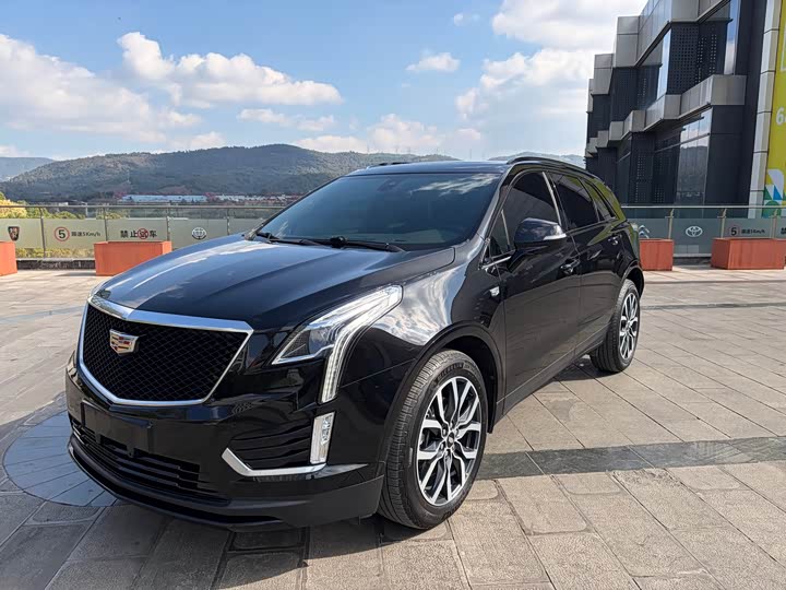 Фото 7 - Cadillac XT5